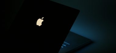 Rozlučte se se svítícím logem na MacBooku!